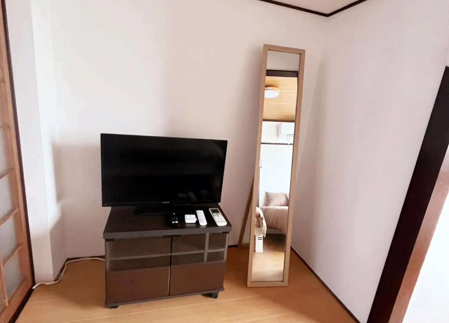 Apartment Xerob House Kan301 Ōsaka