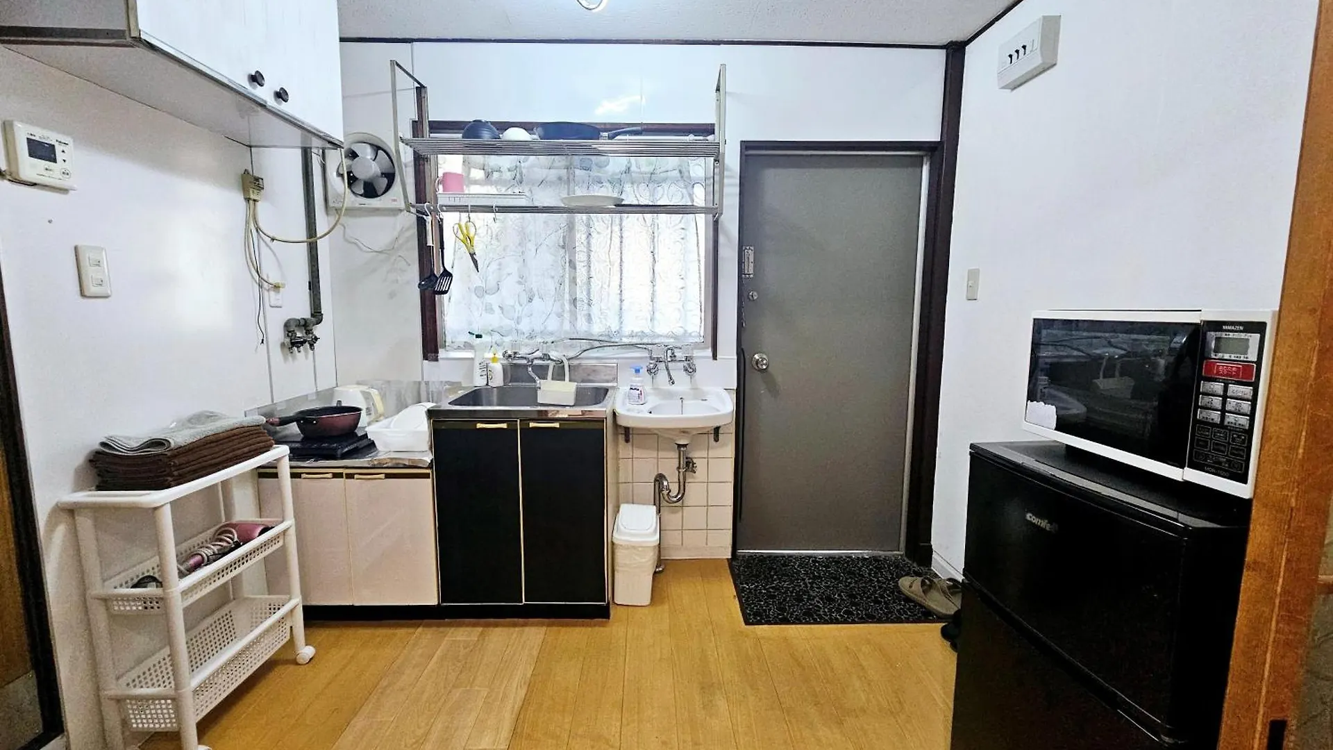 Xerob House Kan301 Ōsaka Japan